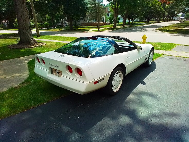 Thumbnail Photo undefined for 1988 Chevrolet Corvette Coupe